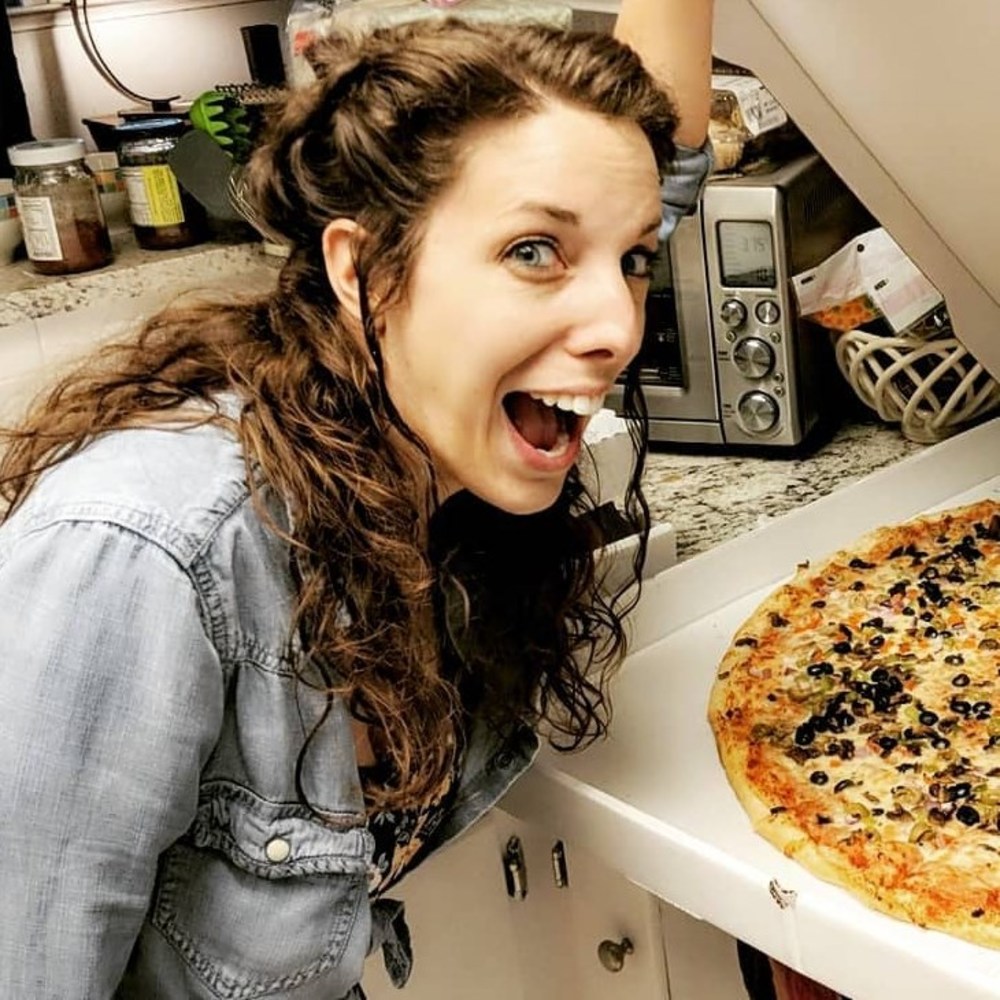 Meet your Posher, Abi